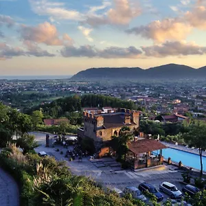 ippotur-medieval-resort.it-tuscanyhotel.com/